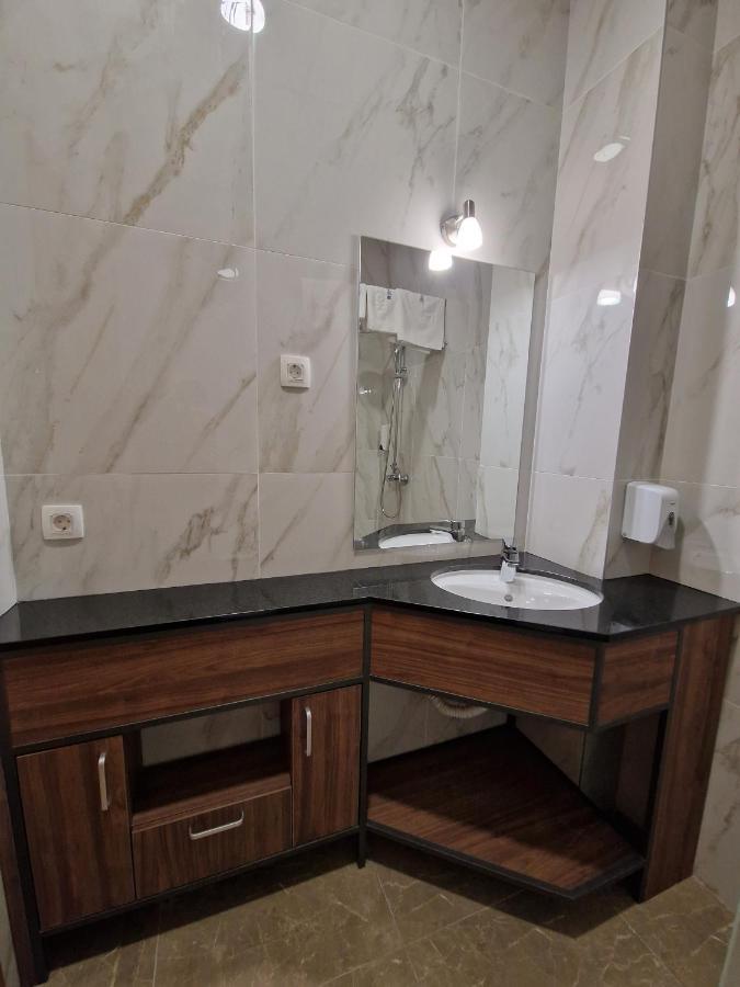 Motel Celebic Mitrovici  Dış mekan fotoğraf