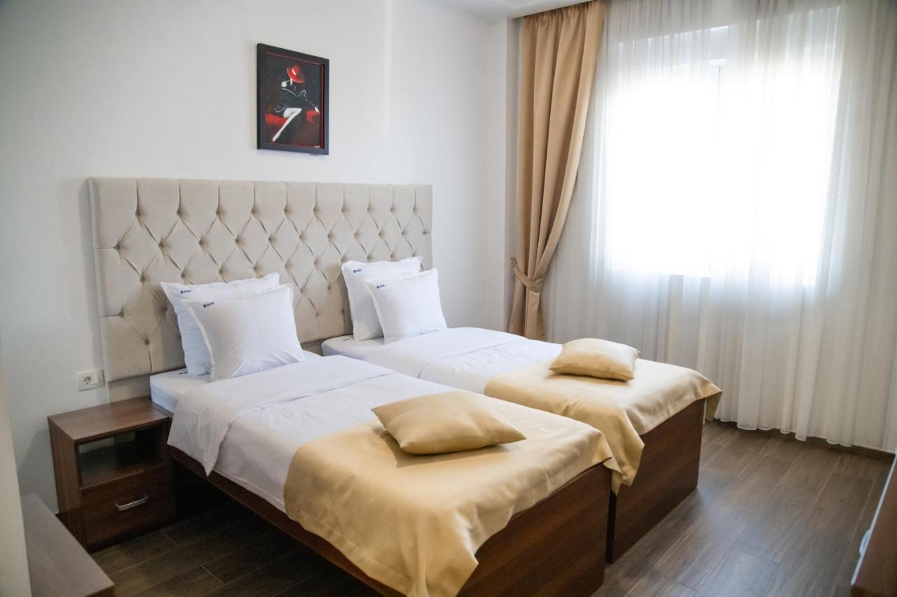 Motel Celebic Mitrovici  Dış mekan fotoğraf