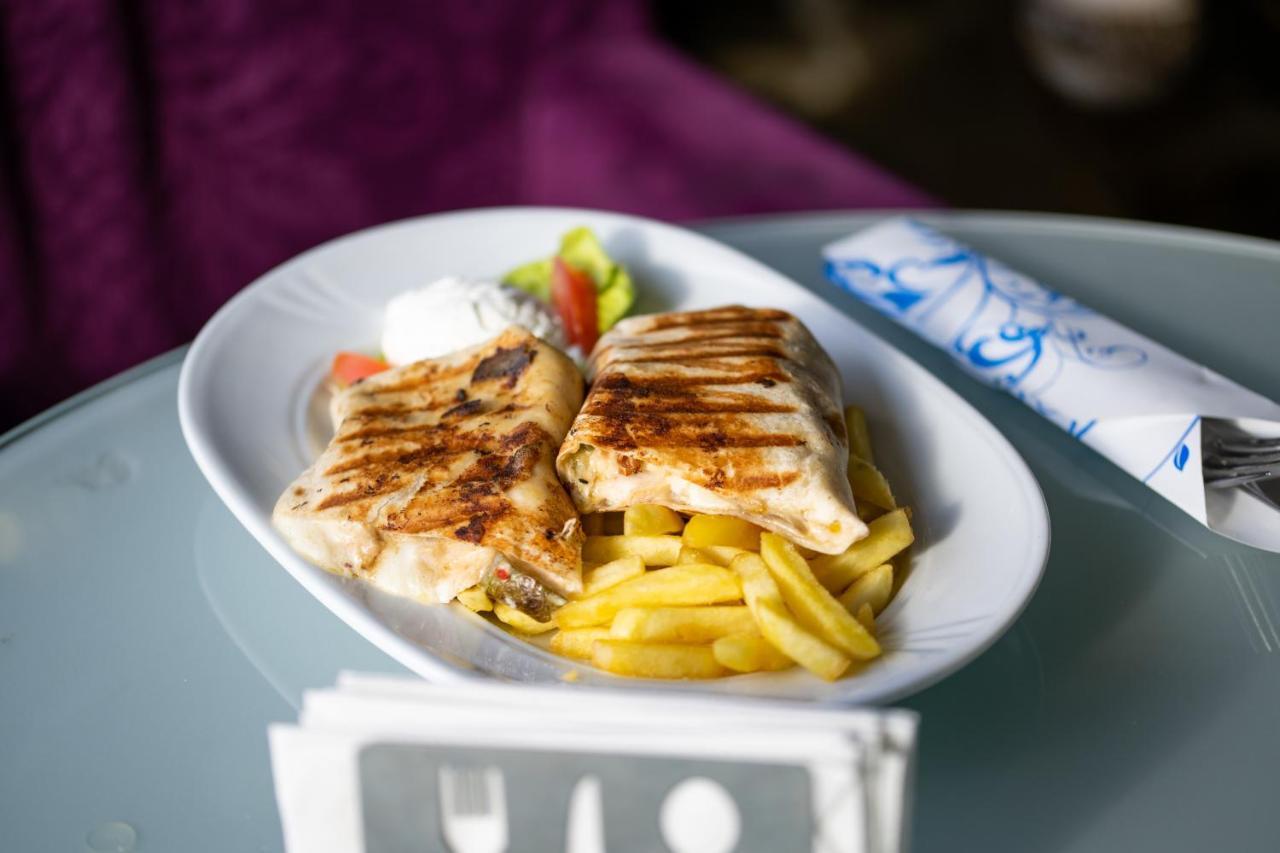 Motel Celebic Mitrovici  Dış mekan fotoğraf