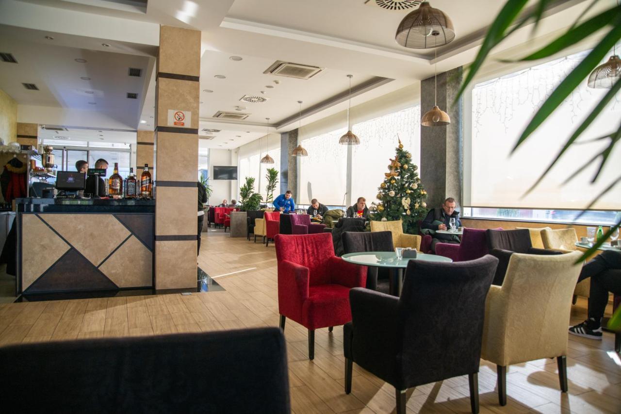 Motel Celebic Mitrovici  Dış mekan fotoğraf